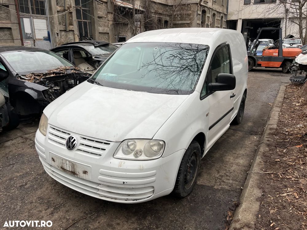 Dezmembrez VW Volkswagen Caddy 2010 alb 1,4 benzina BUD - 14