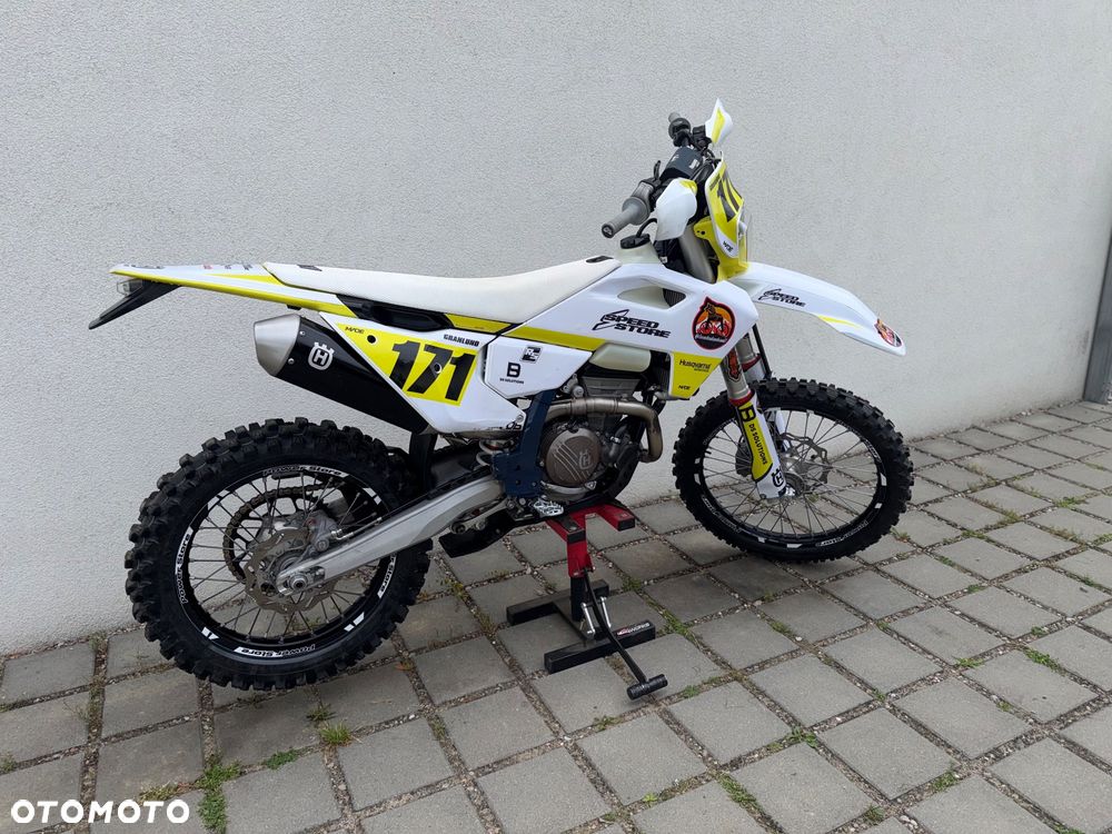 Husqvarna FE - 3