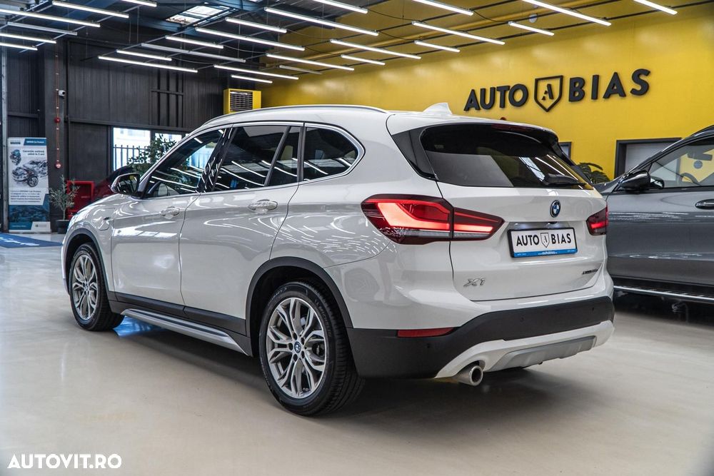 BMW X1 xDrive25e Sport Line - 6