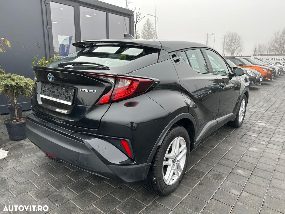 Toyota C-HR - 4