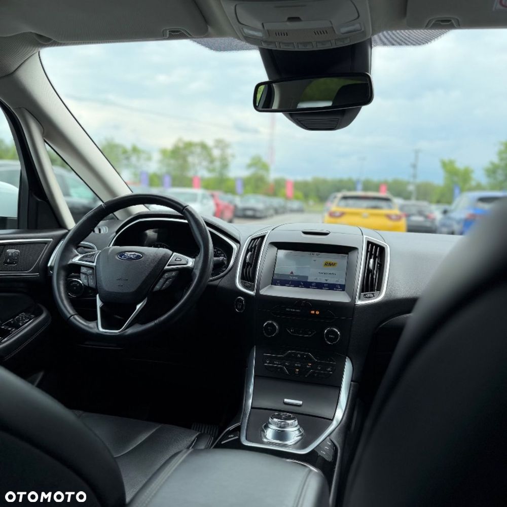 Ford S-Max - 30