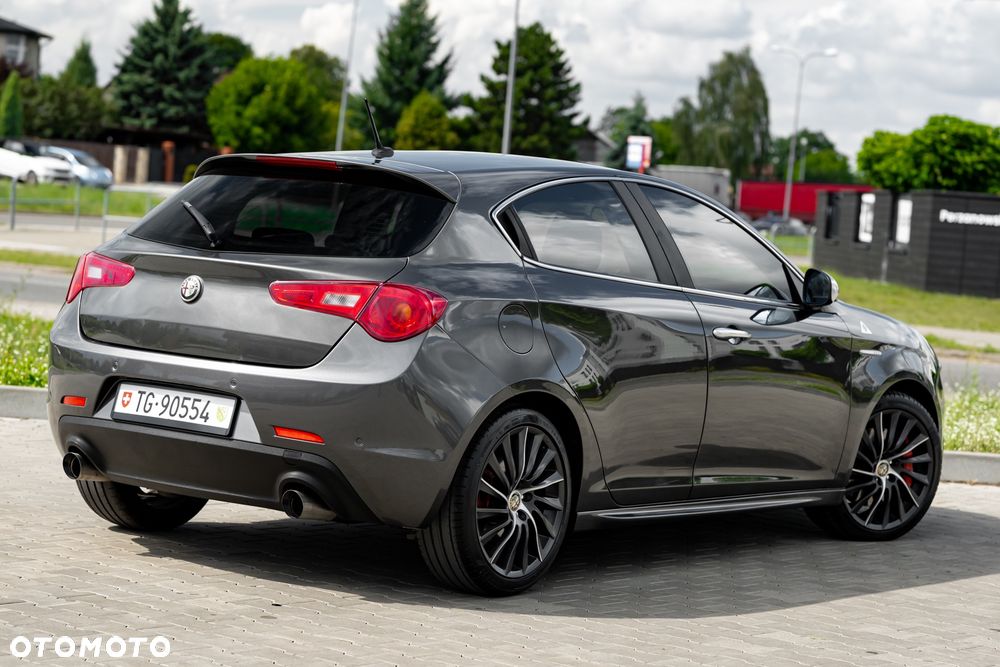 Alfa Romeo Giulietta 1.8 TBi 16V Quadrifoglio Verde - 15