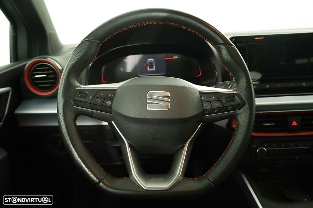 SEAT Arona 1.0 TSI FR - 14
