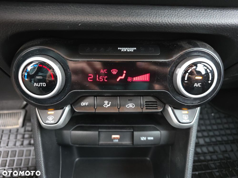 Kia Picanto 1.2 L AMT - 23