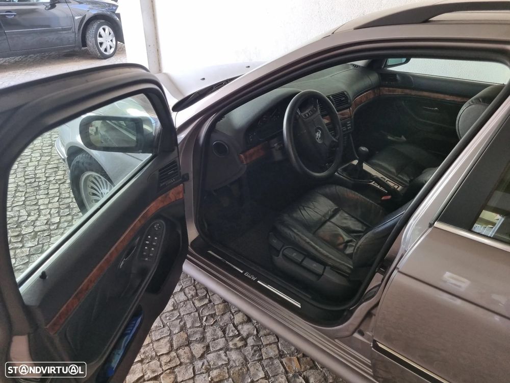 BMW 525 tds Touring - 6