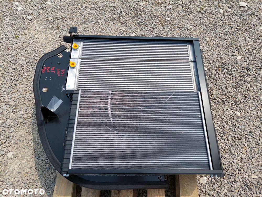 [24][80×67] Chłodnica cieczy oleju wody zespół chłodnic intercooler Manitou MLT 733, 933, 1033 630,730 - 7