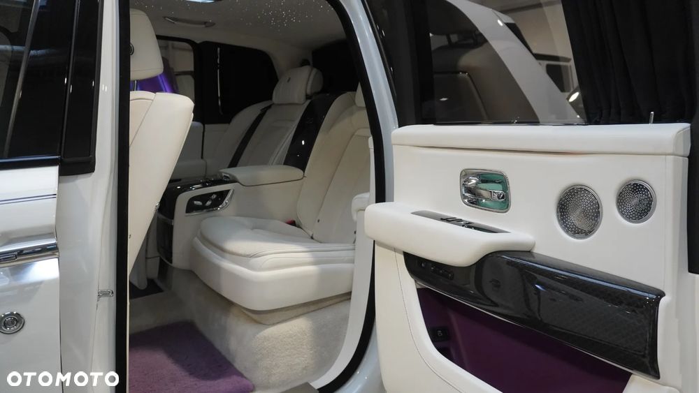 Rolls-Royce Cullinan Black Badge - 10