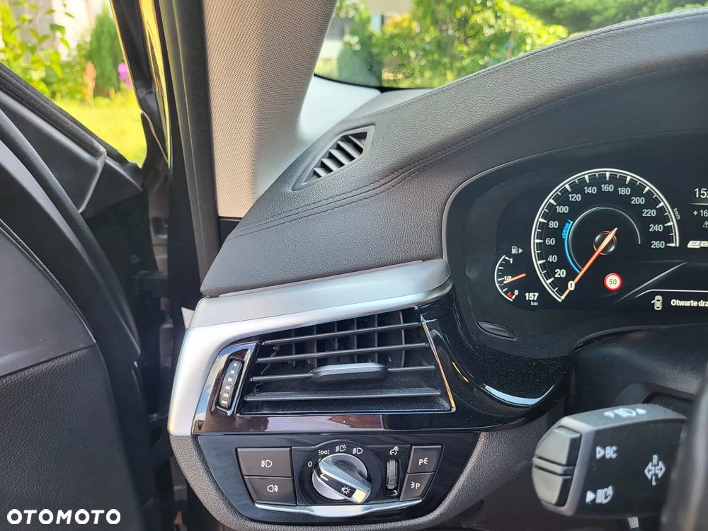 BMW Seria 5 530e iPerformance Luxury Line - 19