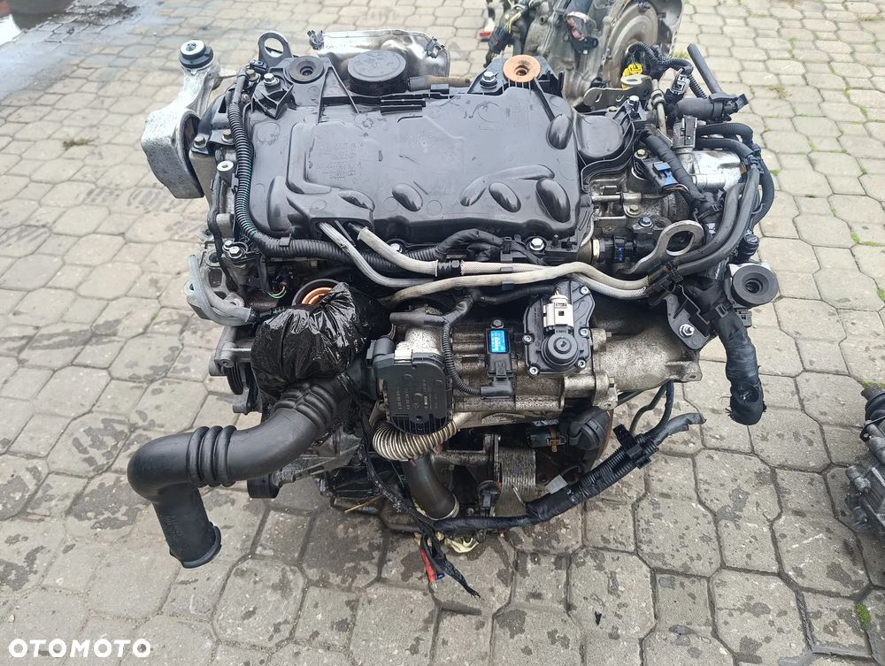 Silnik Renault Laguna III 2.0DCI M9RE809 8200925105
