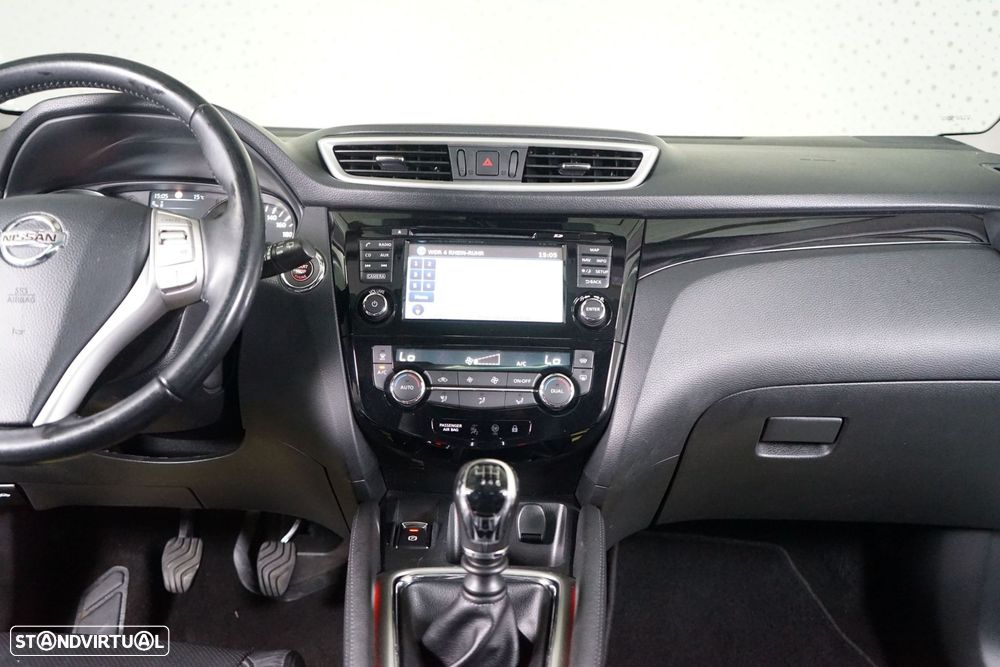 Nissan Qashqai 1.2 DIG-T N-Connecta - 29