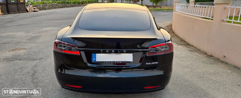 Tesla Model S Performance Ludicrous AWD - 26