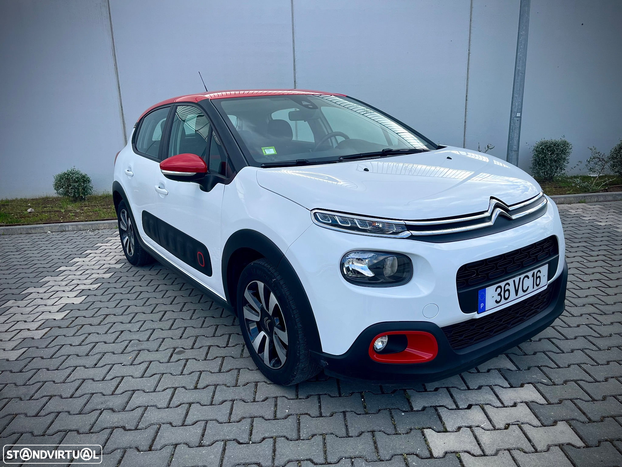 Citroën C3 1.2 PureTech Feel - 2