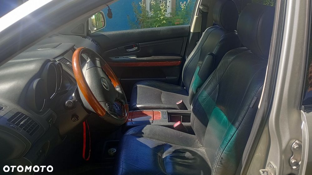 Lexus RX - 7