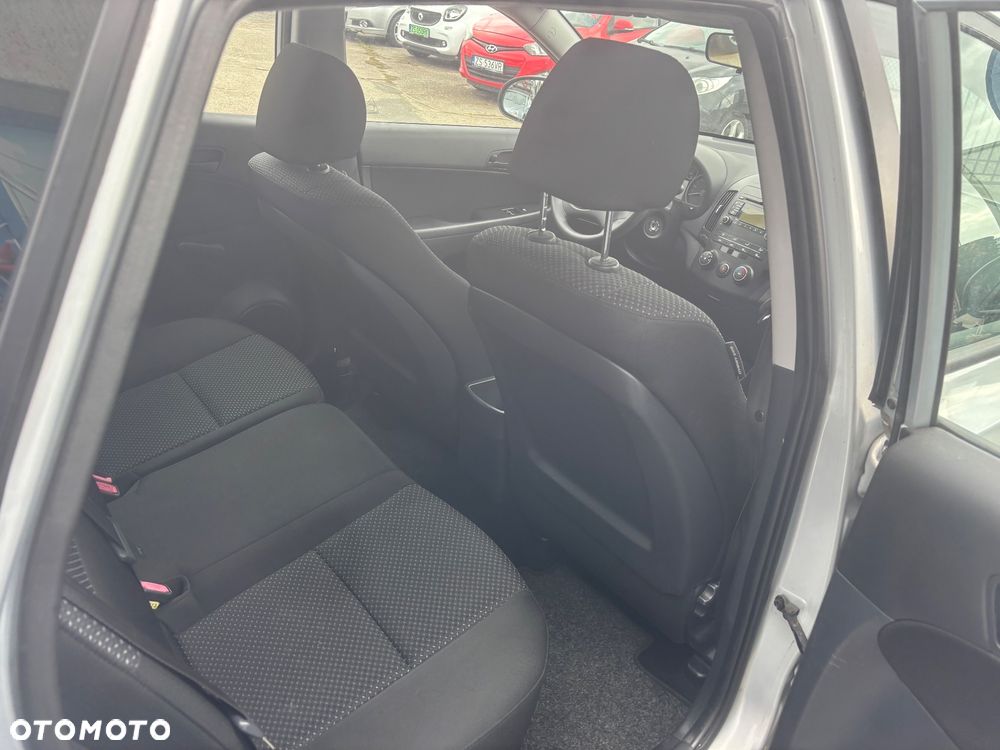 Hyundai i30 1.4 Edition Plus - 18