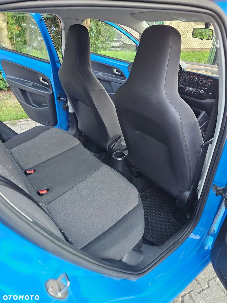 Volkswagen up! 1.0 move - 14