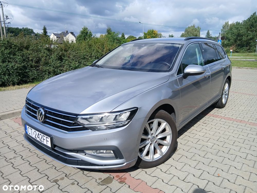Volkswagen Passat 2.0 TDI SCR DSG Elegance - 1