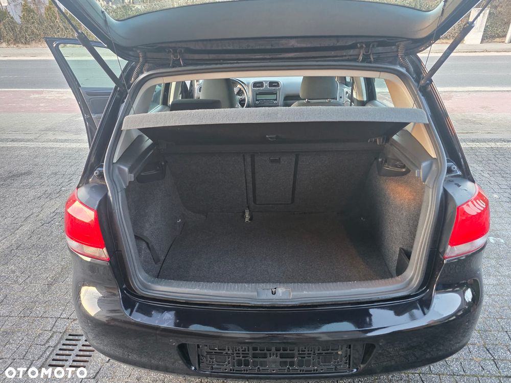 Volkswagen Golf 1.4 MATCH - 10