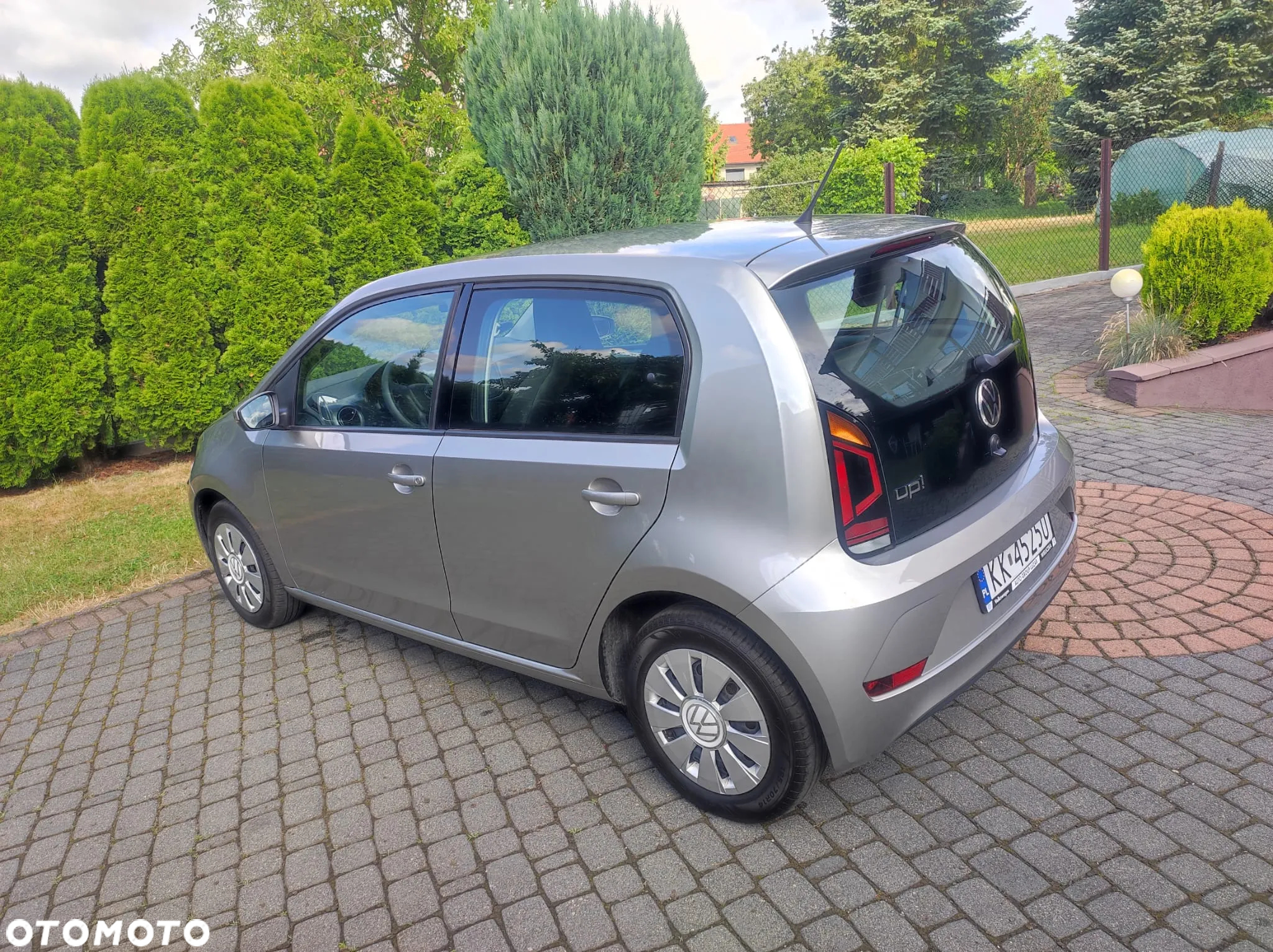 Volkswagen up! 1.0 White Style - 3