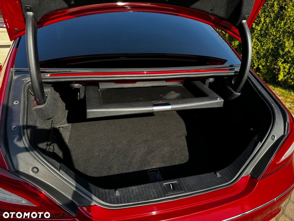 Mercedes-Benz CLS - 15