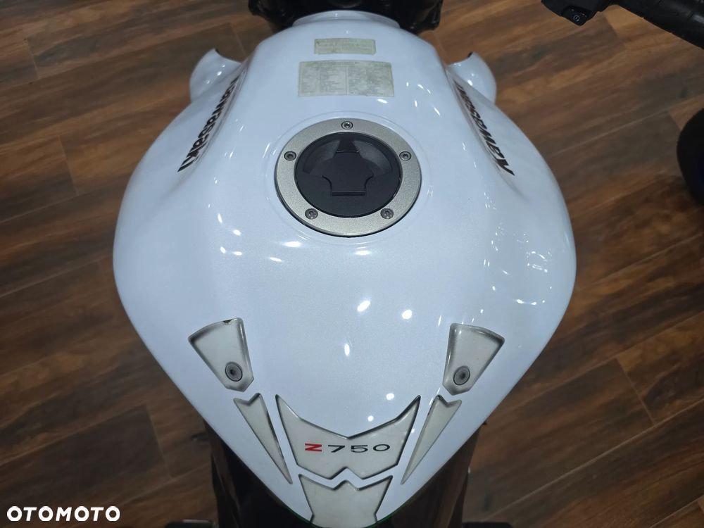 Kawasaki Z - 15