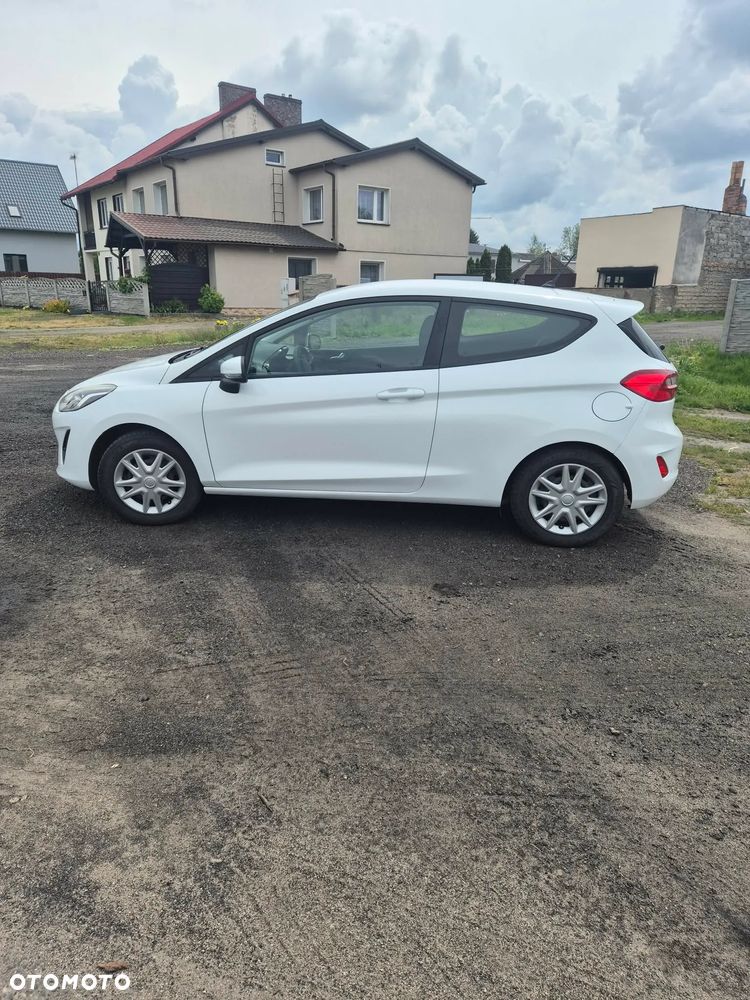 Ford Fiesta 1.1 S&S TREND - 4