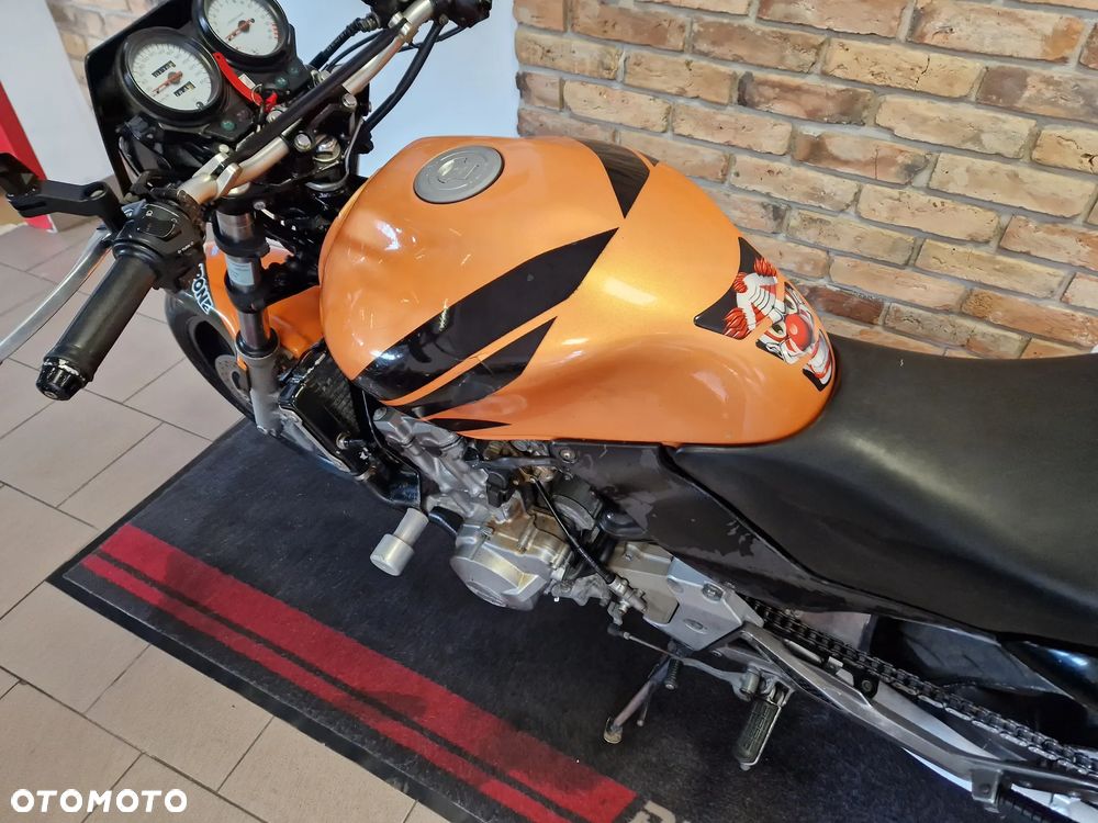 Honda Hornet - 14