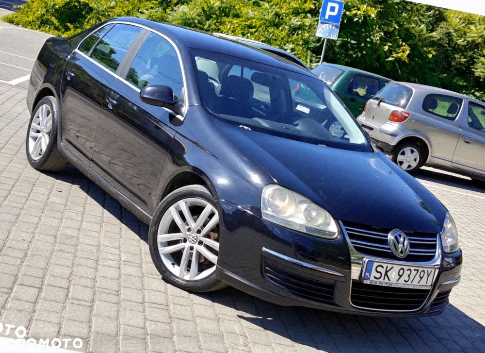Volkswagen Jetta 1.9 TDI Comfortline - 16