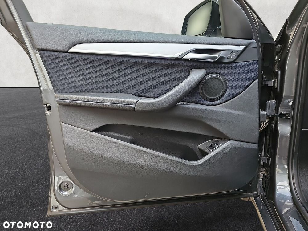 BMW X1 - 23