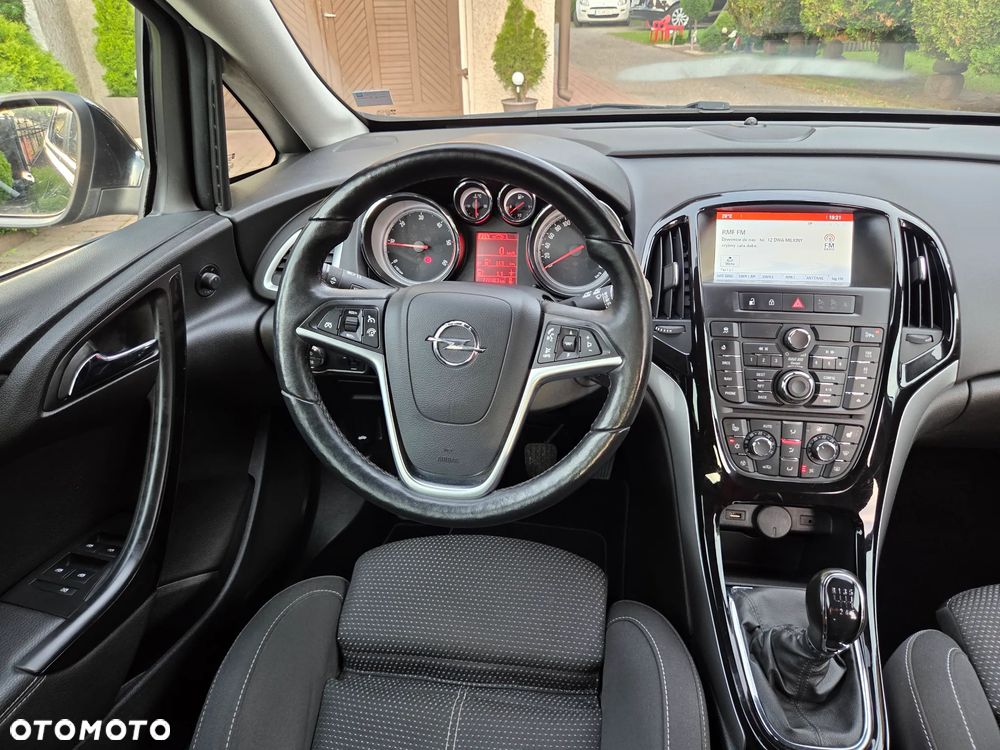 Opel Astra 2.0 CDTI DPF ecoFLEX SportsTourer Start/Stop Exklusiv - 29