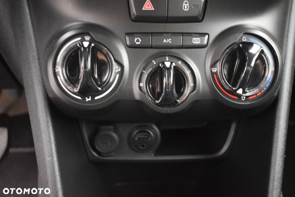Peugeot 208 1.6 BlueHDi Active - 24