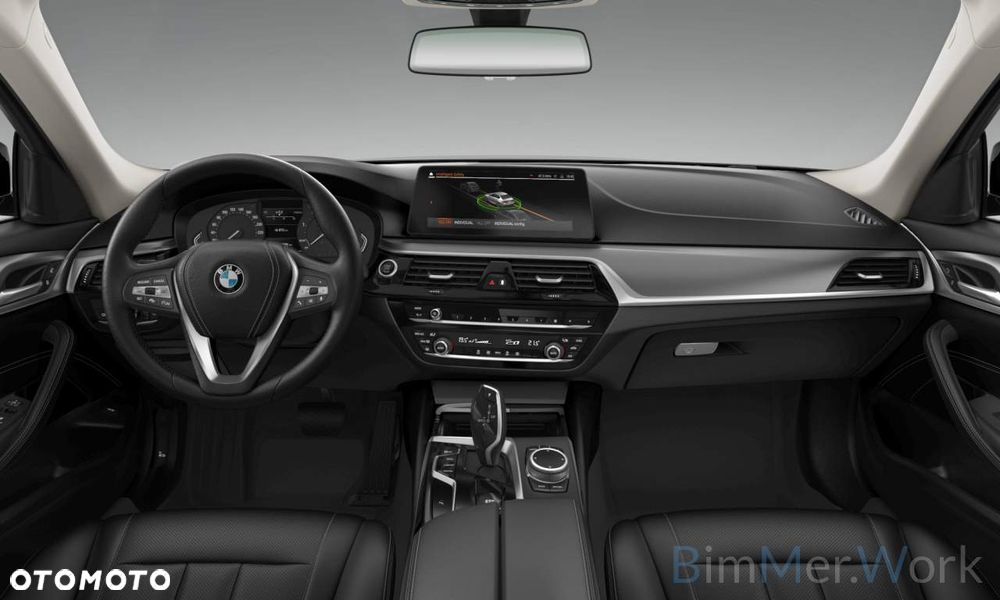 BMW Seria 5 520d xDrive MHEV - 9