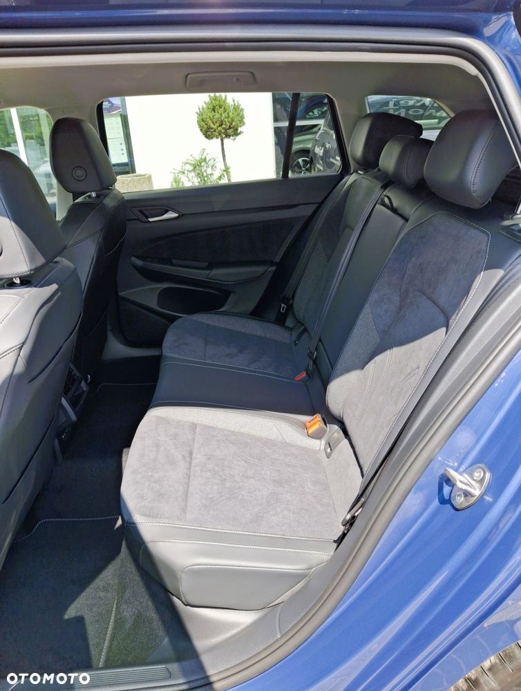 Volkswagen Golf - 14