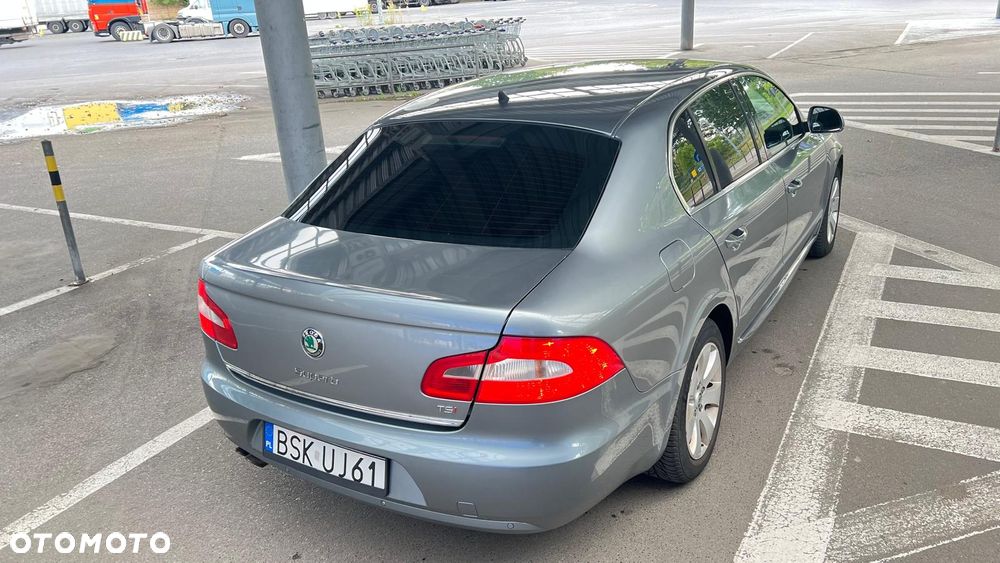 Skoda Superb 1.8 TSI Ambition DSG - 3