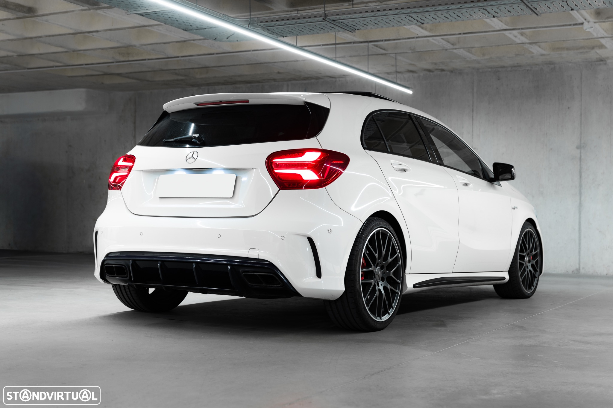 Mercedes-Benz A 45 AMG 4Matic Speedshift 7G-DCT - 9