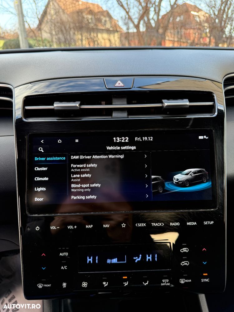 Hyundai Tucson 1.6 CRDi 48V-Hybrid 2WD DCT Select - 17