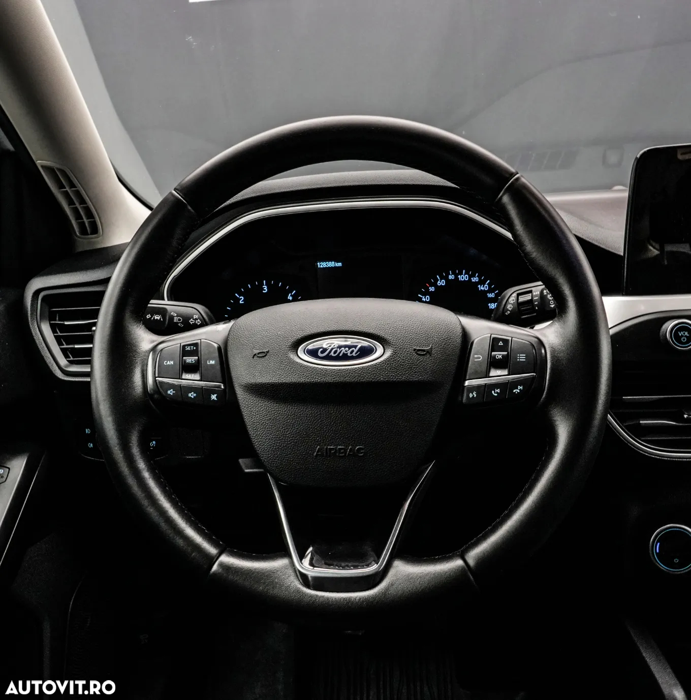 Ford Focus 1.5 EcoBlue Titanium Business - 18
