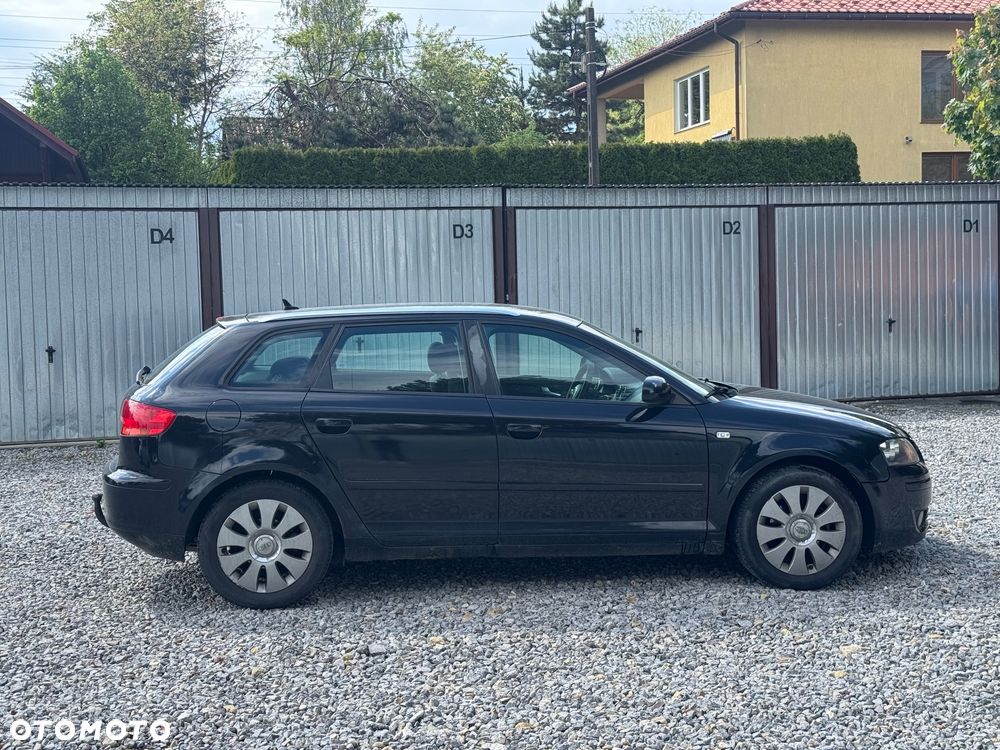 Audi A3 Sportback - 6