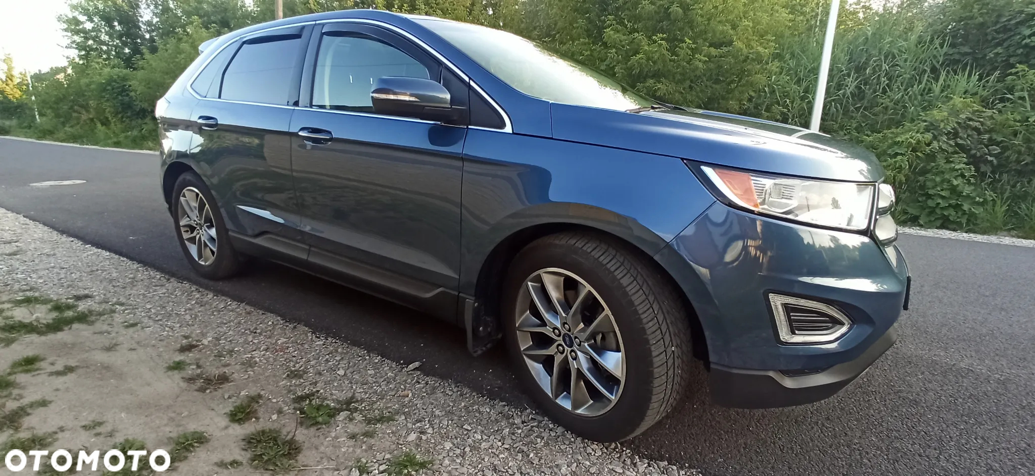 Ford Edge - 13