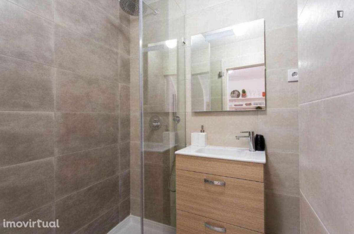 Apartamento com 1 quartos - localizado em Princípe Real Lisbon - Grande imagem: 5/16