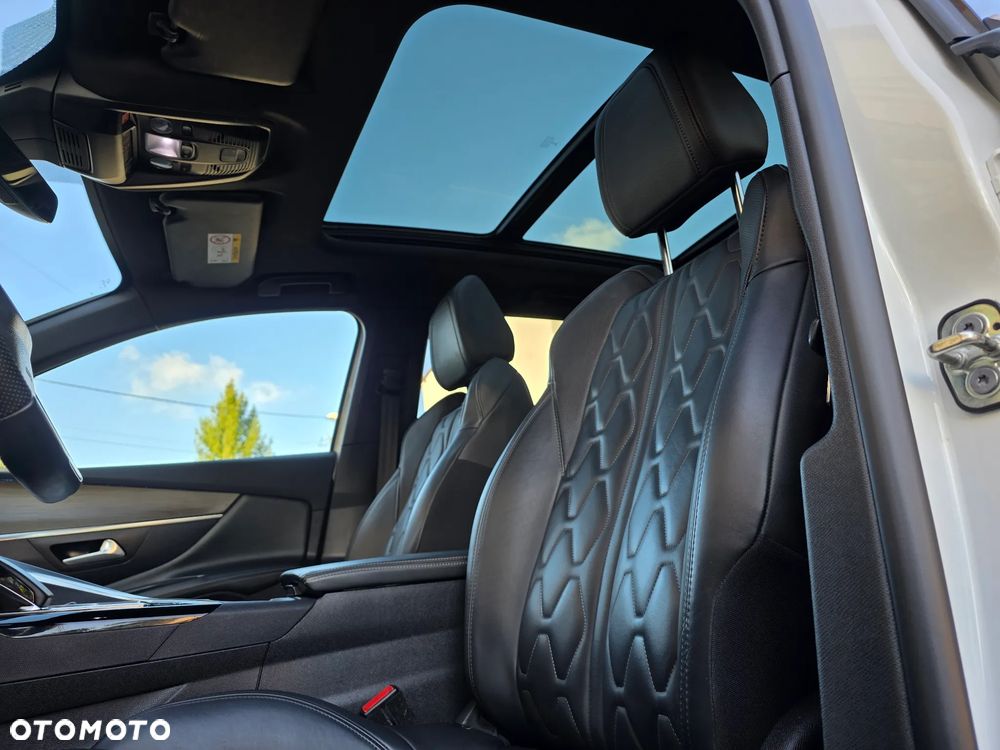 Peugeot 3008 1.6 PureTech Hybrid4 PHEV GT S&S EAT8 - 21