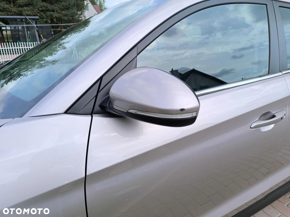 Hyundai Tucson 1.7 CRDI BlueDrive Style 2WD - 6