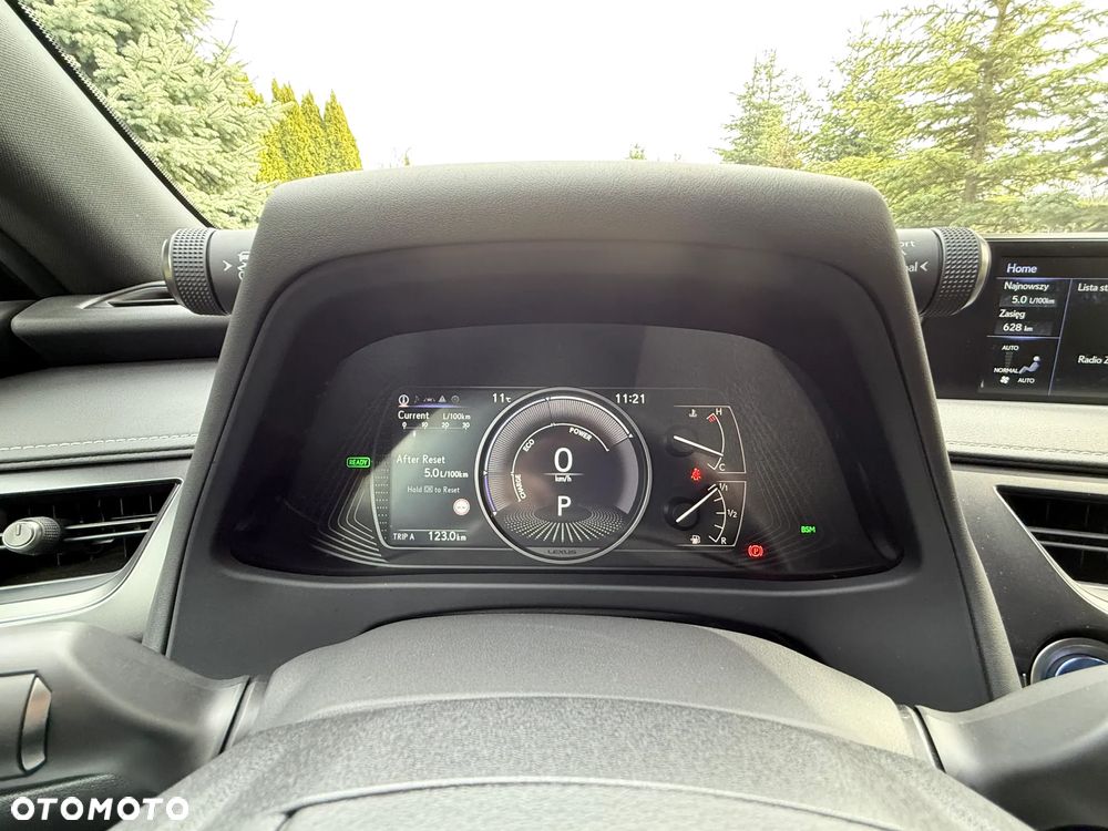 Lexus UX 250h GPF F Sport Design 2WD - 33