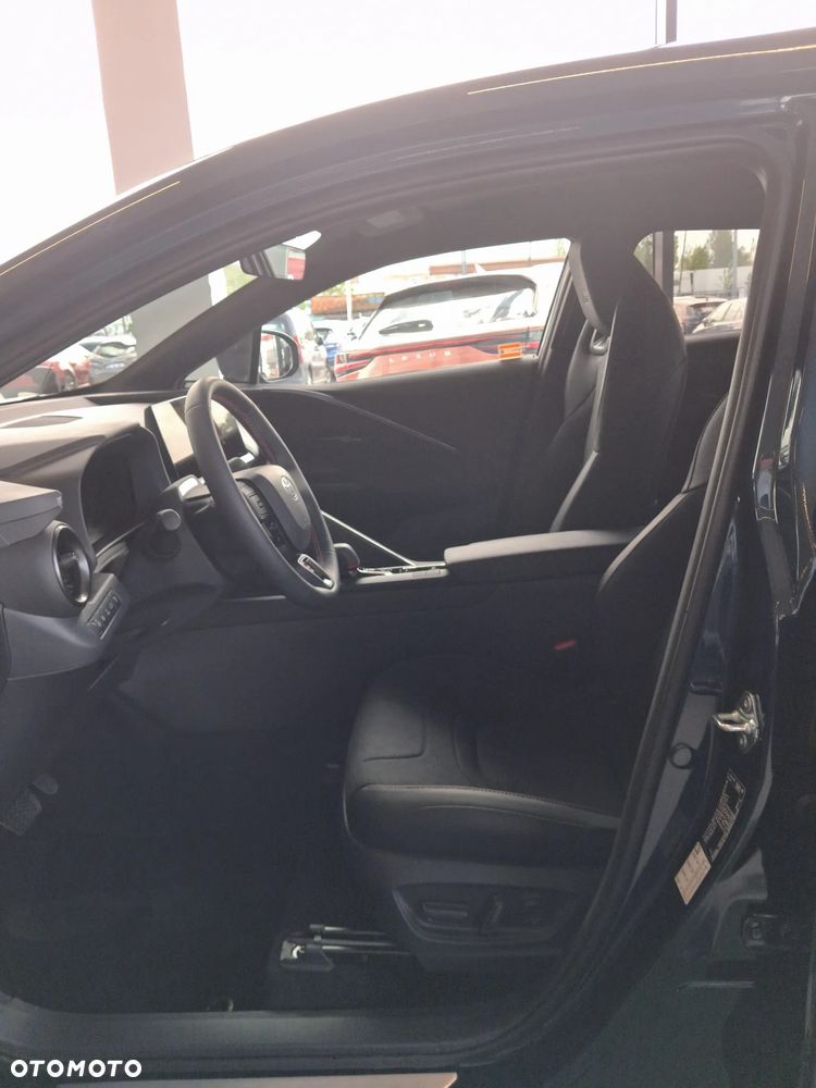 Toyota C-HR 2.0 PHEV Dynamic Force GR Sport - 13