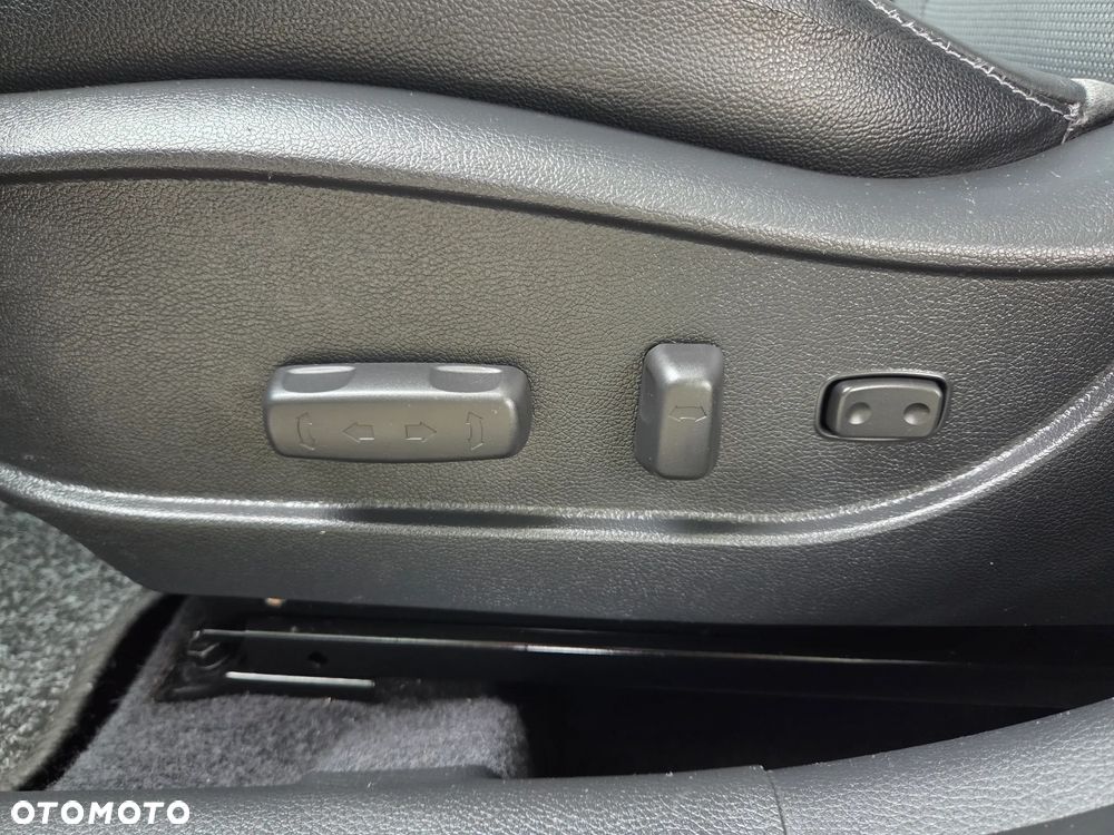 Hyundai i30 i30cw 1.6 CRDi Trend - 9