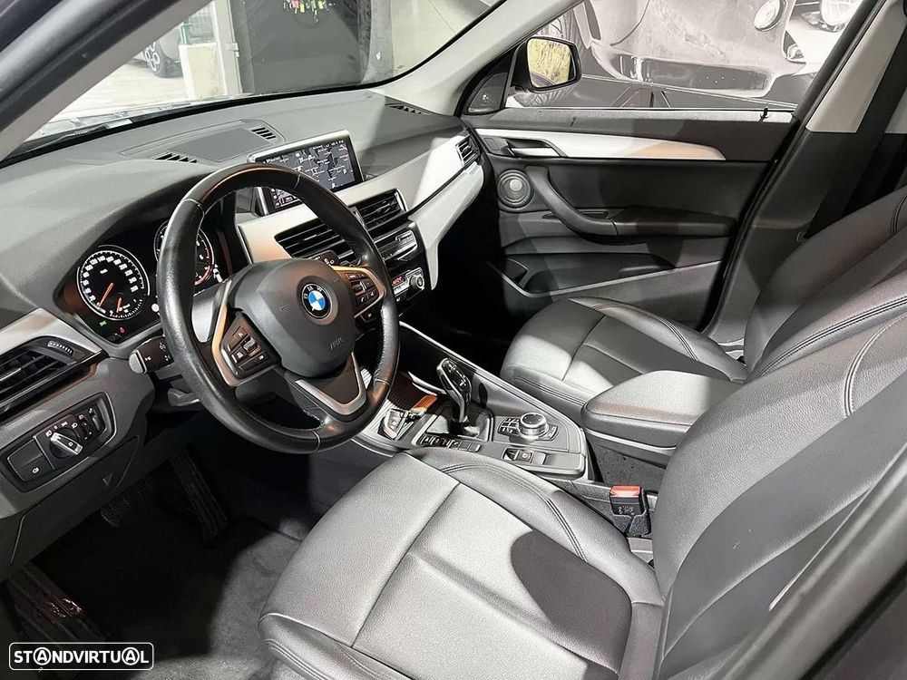 BMW X1 16 d sDrive Auto Line Sport - 7
