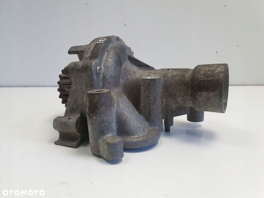 Citroen C5 III 2.0 16V RFJ OBUDOWA POMPY WODY pompa wody 9670557580 - 4