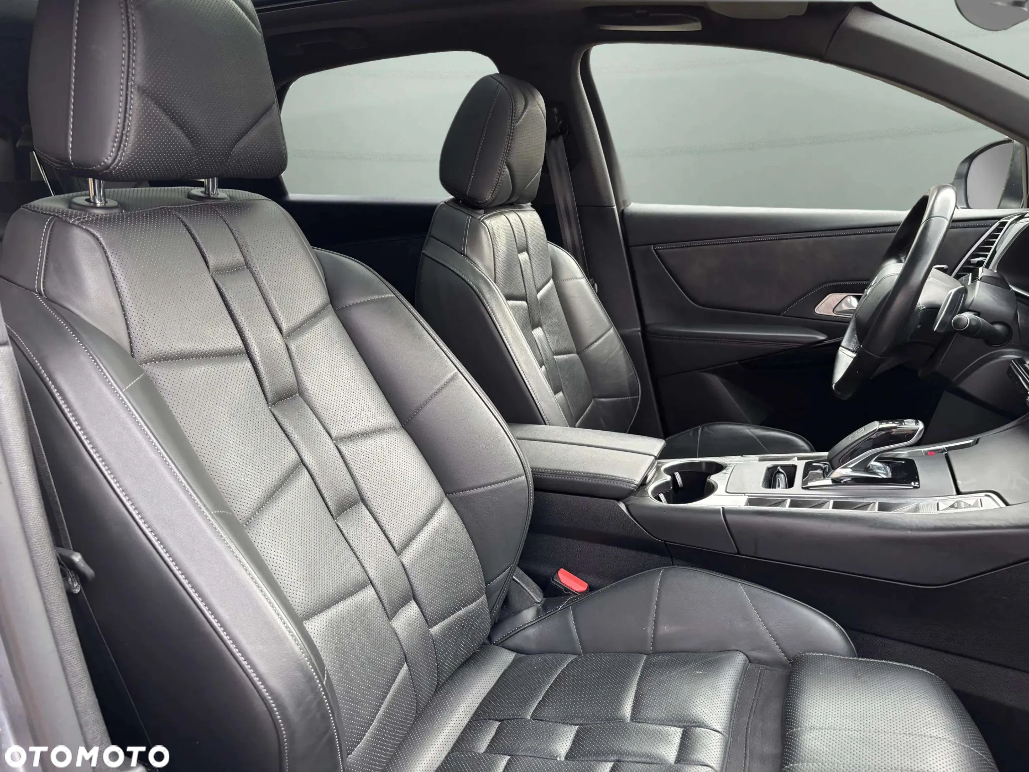 DS Automobiles DS 7 Crossback - 18