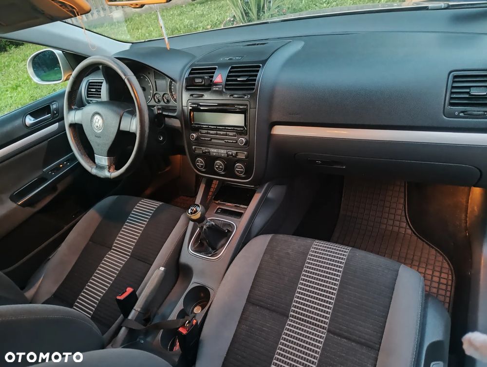 Volkswagen Jetta 1.4 TSI Comfortline - 14