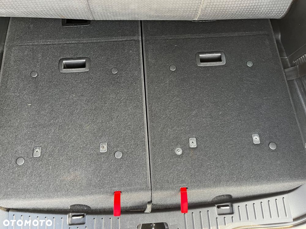 Ford S-Max 2.0 Titanium - 19