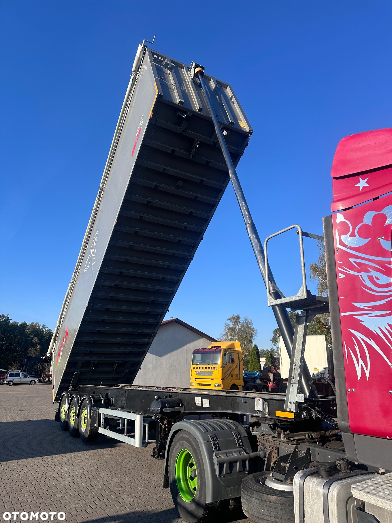 Mega Wywrotka 60 m3 2022r klapodrzwi - 9